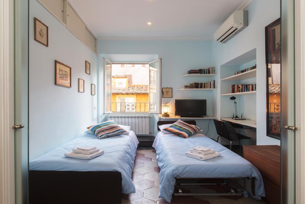 Holidays Banchi Vecchi Apartment Rome Buitenkant foto